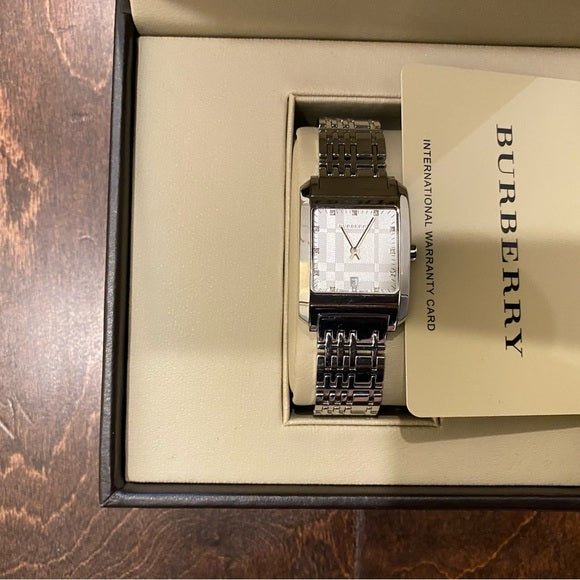 Buy Shop Burberry Heritage Diamond White Dial Silver Stainless Steel Strap Watch for Women - BU1583 USA Online