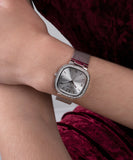 Buy Shop Guess Tapestry Diamonds Silver Dial Silver Mesh Bracelet Watch for Women - GW0354L1 USA Online