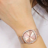 Buy Shop Guess Tapestry Diamonds Rose Gold Dial Rose Gold Mesh Bracelet Watch for Women - GW0354L3 USA Online
