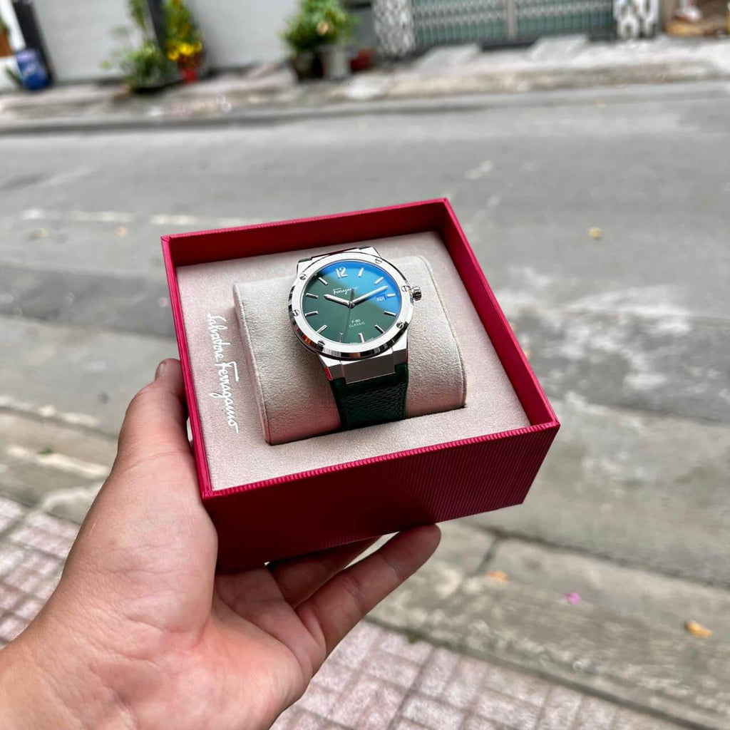 Buy Shop Salvatore Ferragamo F-80 Classic Green Dial Green Leather Strap Watch for Men - SFDT00119 USA Online
