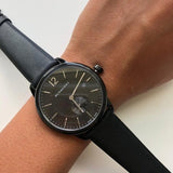 Buy Shop Burberry The Classic Black Dial Black Leather Strap Watch for Men - BU10003 USA Online
