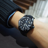 Buy Shop Tag Heuer Aquaracer Calibre 5 Automatic Black Dial Black Nylon Strap Watch for Men - WAY218A.FC6362 USA Online
