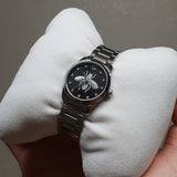 Buy Shop Gucci G Timeless Quartz Black Dial Silver Steel Strap Watch For Women - YA1264136 USA Online