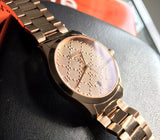 Buy Shop Gucci G Timeless Quartz Gold Dial Gold Steel Strap Watch For Women - YA126482 USA Online