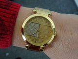 Buy Shop Tommy Hilfiger Lynn Quartz Gold Dial Gold Mesh Bracelet Watch For Women - 1781867 USA Online