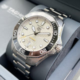 Buy Shop Tag Heuer Aquaracer Professional 300 Automatic Silver Dial Silver Steel Strap Watch for Men - WBP201C.BA0632 USA Online