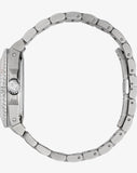 Gucci Dive Quartz White Dial Silver Steel Strap Watch For Men - YA136336